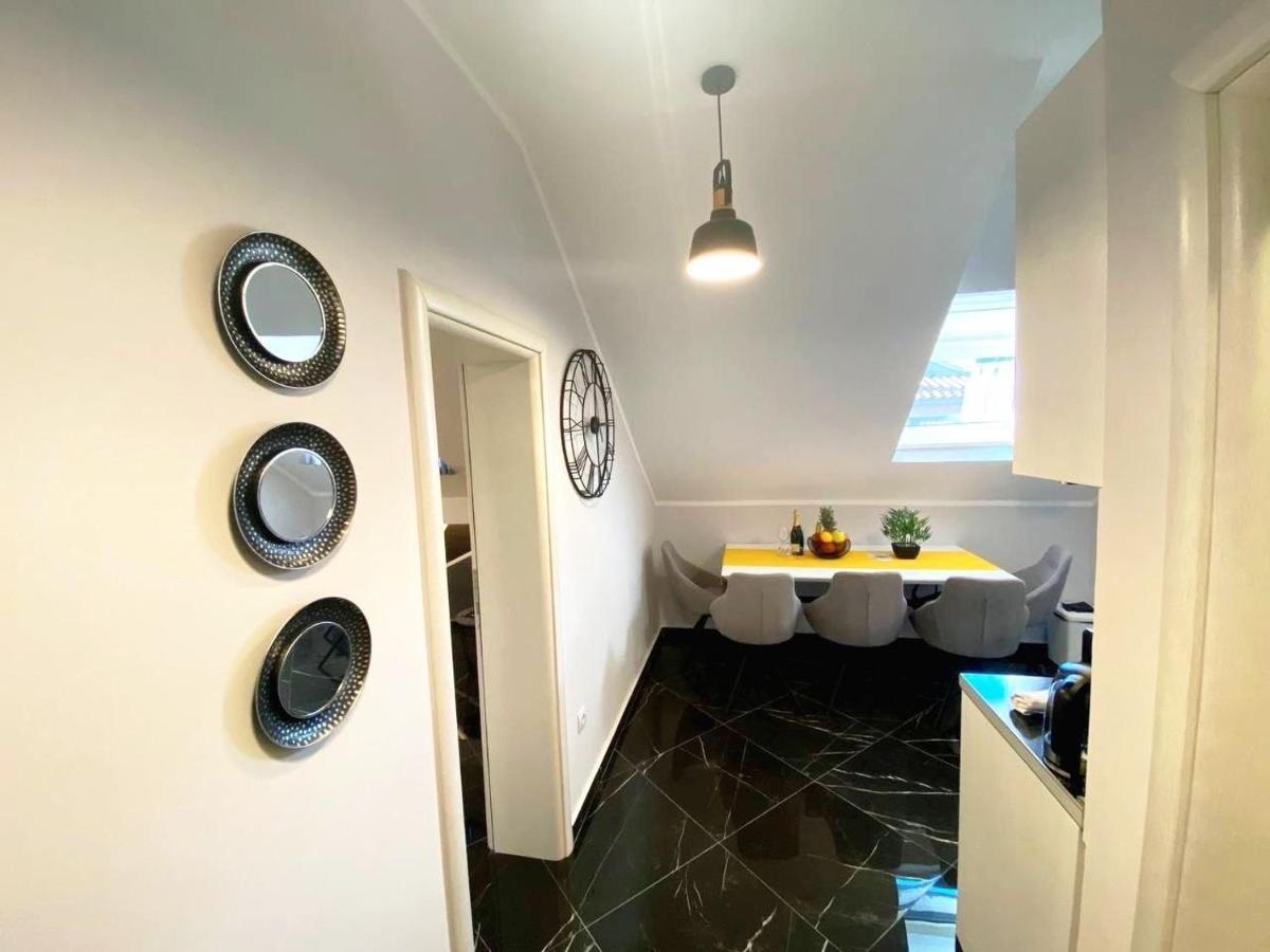 קוטור D & Sons Apartments מראה חיצוני תמונה